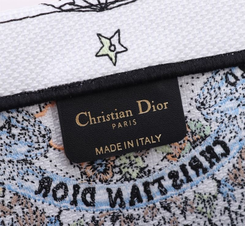 Christian Dior Shopping Bags